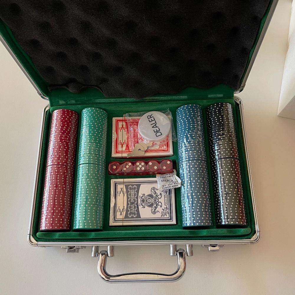 Travel Poker Set with Aluminum Case Target New in Box